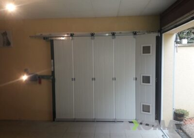 Porte à déplacement latérale HORMANN motorisée SUPRAMATIC aluminium posée à Pornic 44