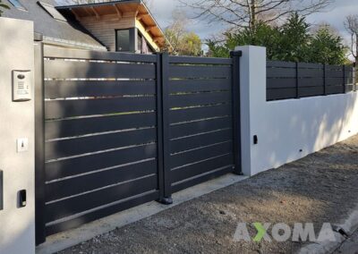 Portail 2 battant MAEZ moteur intégré SOMFY Invisio aluminium Vertou