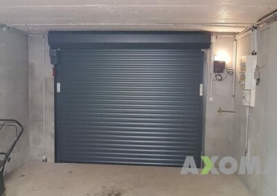 Porte enroulable HORMANN avec moteur ROLLMATIC déporté posée à Montoir-de-Bretagne 44