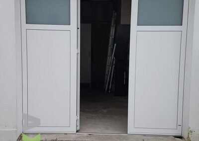 Garage 3 vantaux GYPASS vitrée anti effraction Mauves-sur-Loire réalisation sur mesure