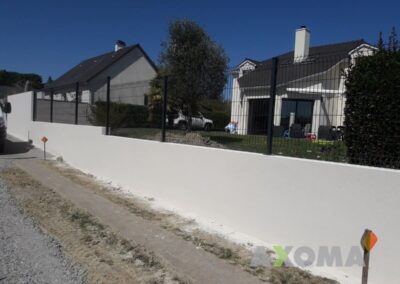 Clôture treillis soudé BETAFENCE sur muret Guérande — réalisation sur mesure