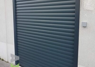 Pose porte enroulable aluminium HORMANN ROLLMATIC à Piriac-sur-Mer 44
