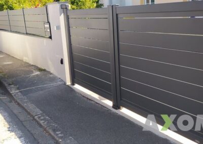 Portail 2 vantaux et clôture MAEZ fabriqué sur mesure et posé à Batz-sur-Mer